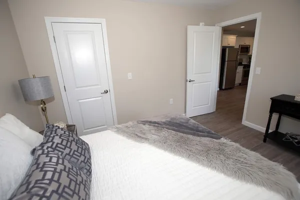 $2,000 | 30 Temple Street, Unit 201, Whitman, MA 02382