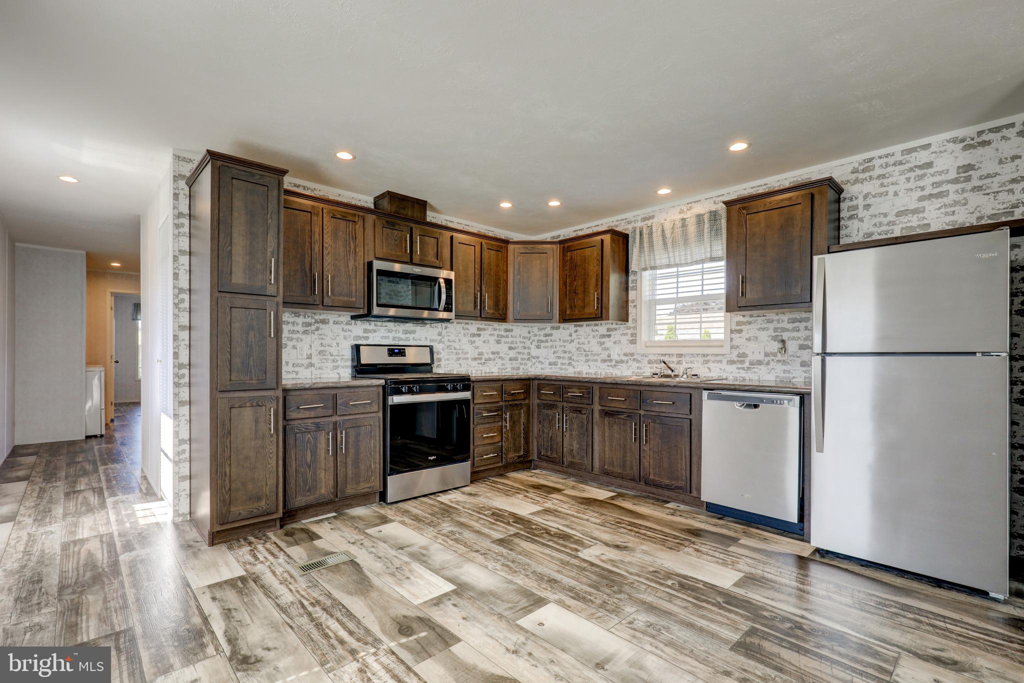 75 Lobin Road East Earl, PA 17519 - Photo 9 of 23 Kitchen