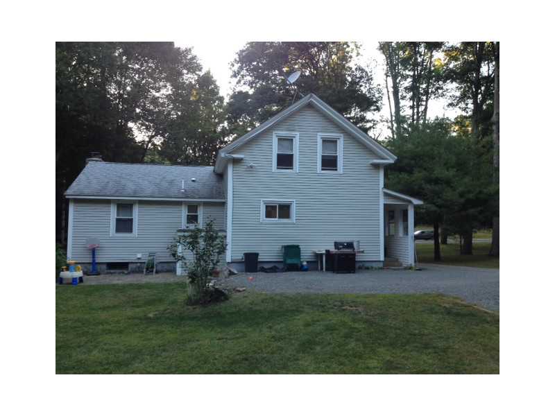632 Rockland Road Scituate, RI 02857 - Photo 3 of 19 Exterior Back.