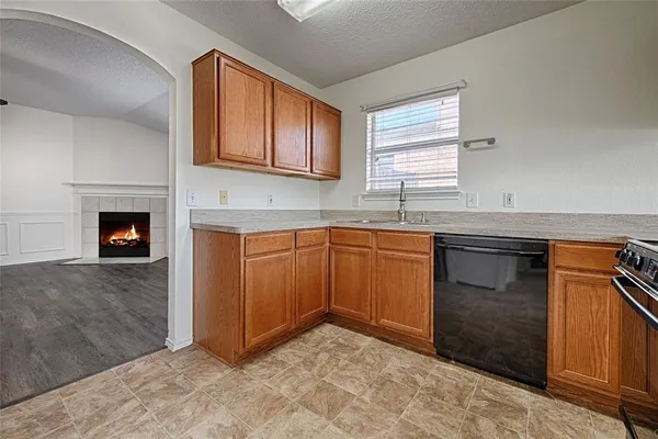 $2,200 | 4524 Brimstone Drive, Fort Worth, TX 76244