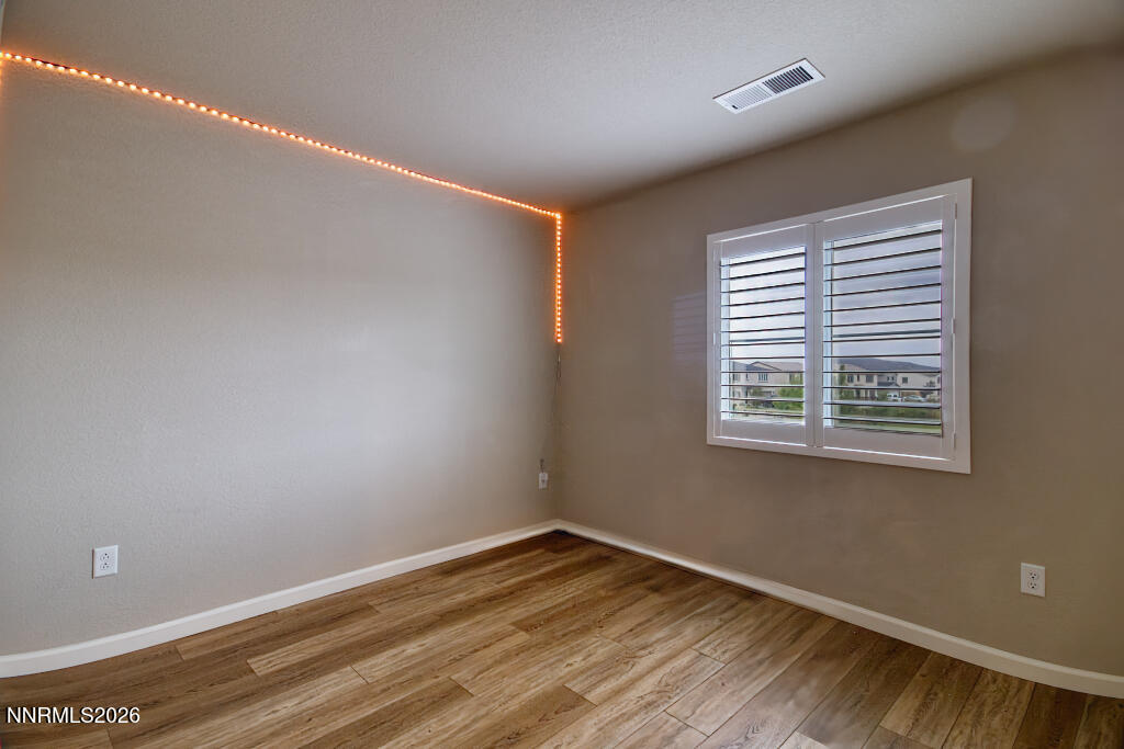8957 Buffalo Grove Drive Reno, NV 89506 - Photo 33 of 59 4Y7A7483_hdr