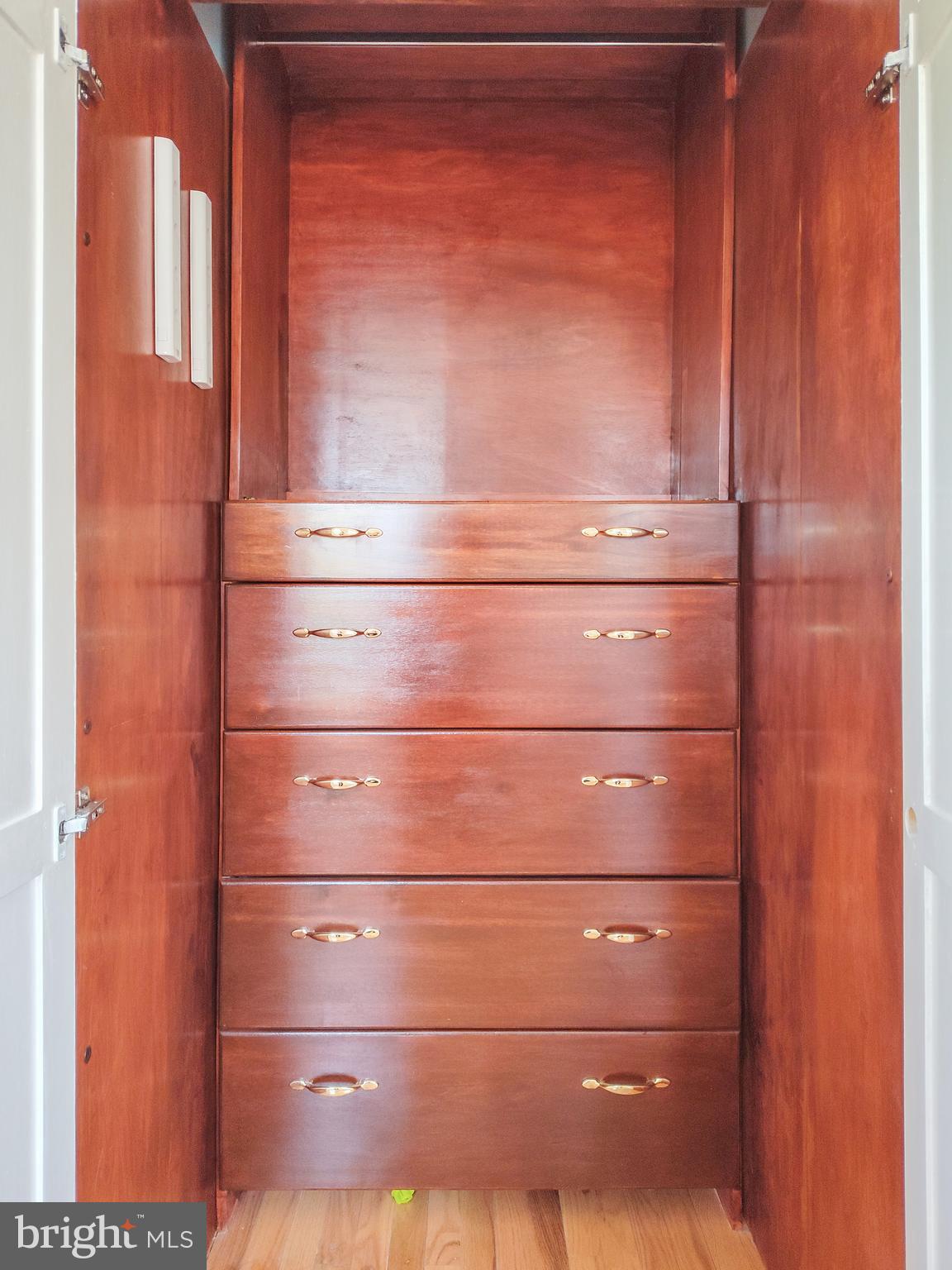 9513 Cherry Oak Court Burke, VA 22015 - Photo 26 of 40