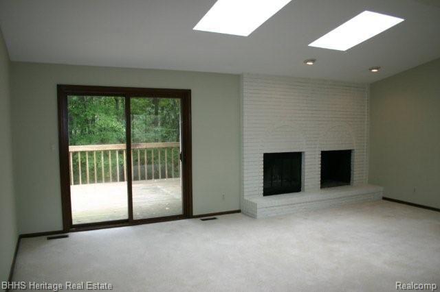 10859 Reynard Road Brighton, MI 48114 - Photo 4 of 16 Great Room