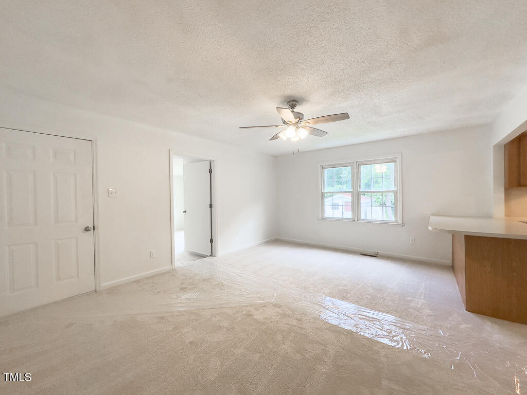 487 Rifle Range Road Warrenton, NC 27589 - Photo 20 of 56 Great Room