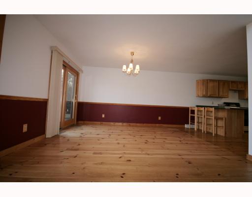 748 Dam Road Freeport, PA 16229 - Photo 5 of 12 Dining Room.