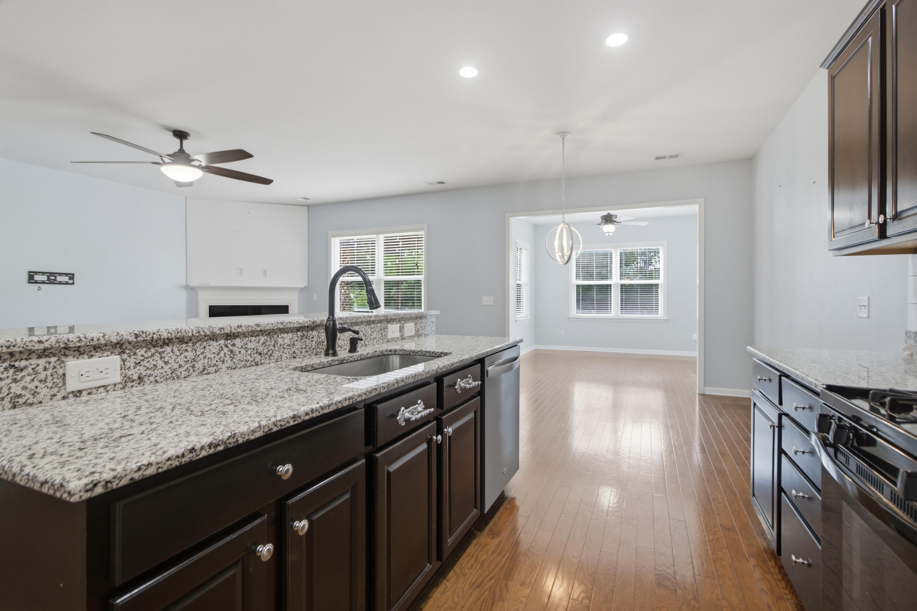 271 Decatur Drive Summerville, SC 29486 - Photo 22 of 61