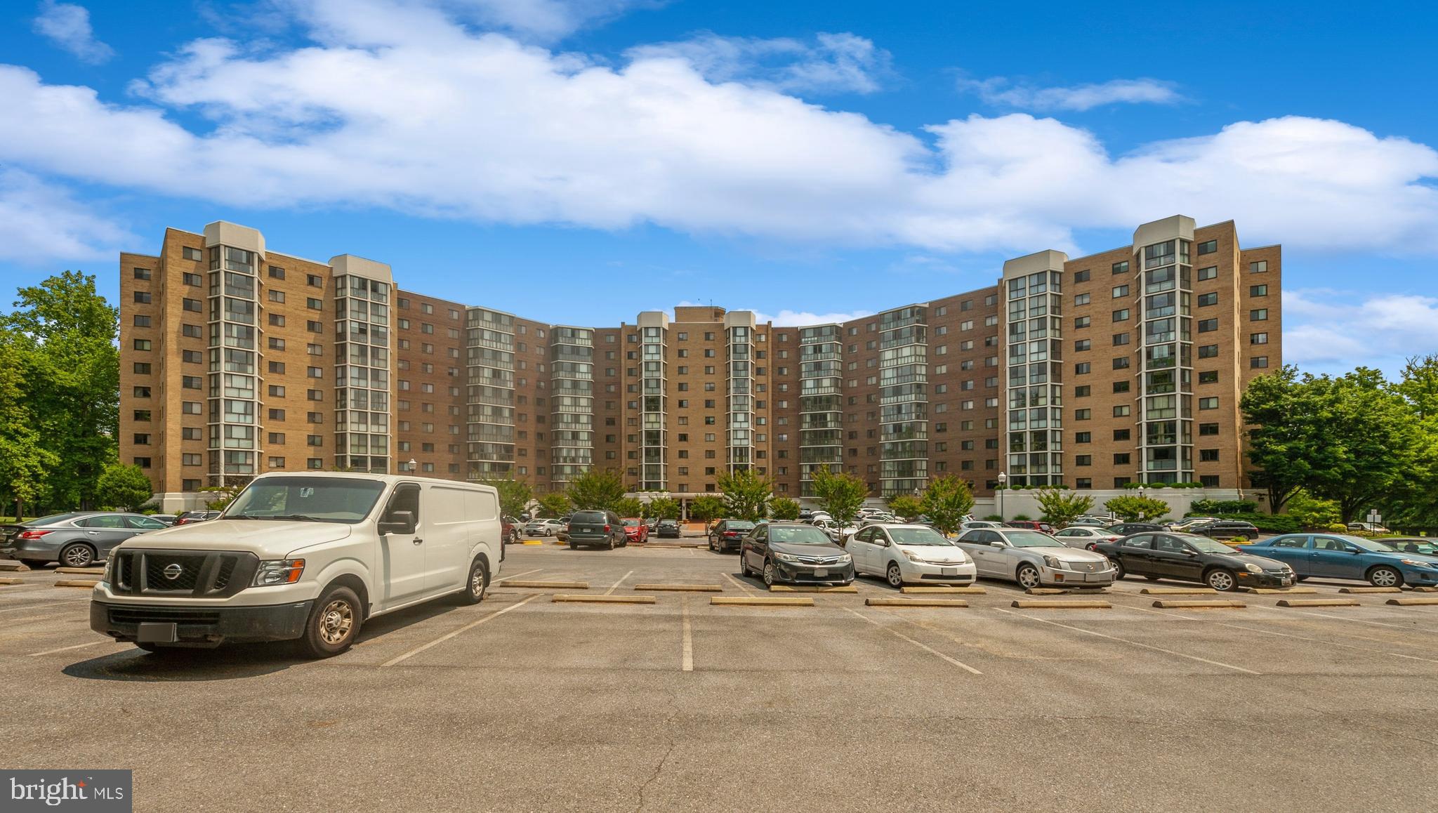 15100 Interlachen Drive, Unit 4901 Silver Spring, MD 20906 - Photo 2 of 31 15100 Interlachen Drive