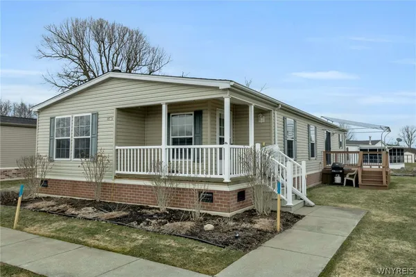 $185,000 | 4665 Cotherstone Circle, Clarence, NY 14031