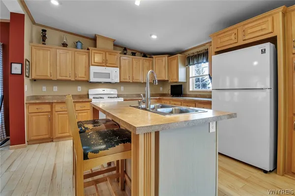 $185,000 | 4665 Cotherstone Circle, Clarence, NY 14031