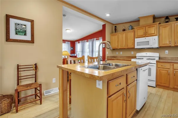 $185,000 | 4665 Cotherstone Circle, Clarence, NY 14031