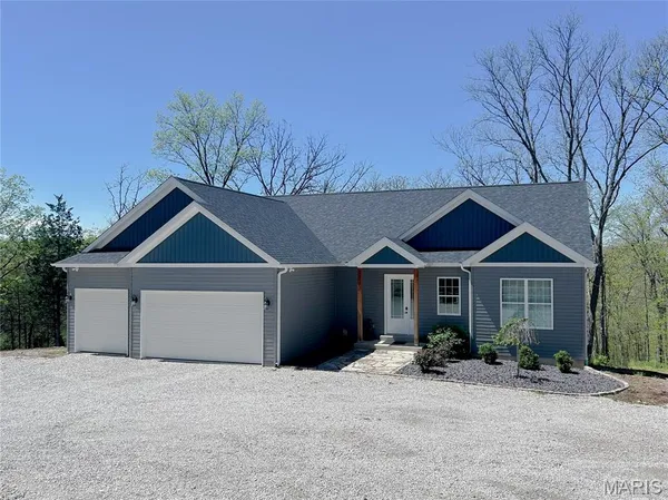 $650,000 | 215 Rugged Acres Lane, Defiance, MO 63341
