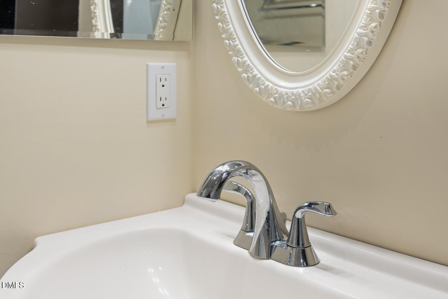 7600 Mine Valley Road Raleigh, NC 27615 - Photo 25 of 51 Bath1