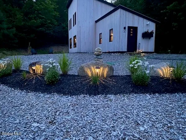 $439,000 | 6 Evergreen Way, Johnsburg, NY 12853