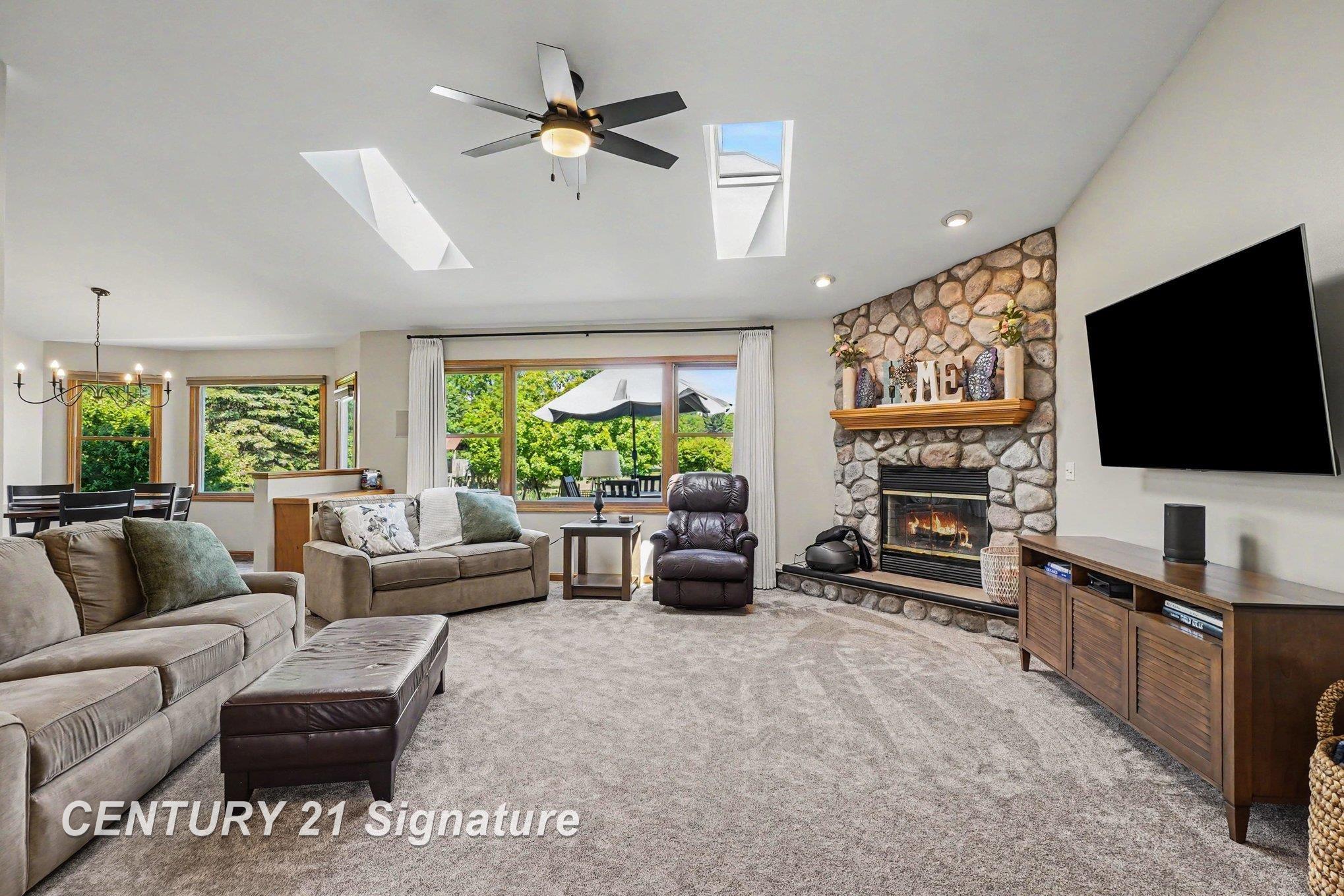 3790 North Gleaner Road Freeland, MI 48623 - Photo 5 of 45