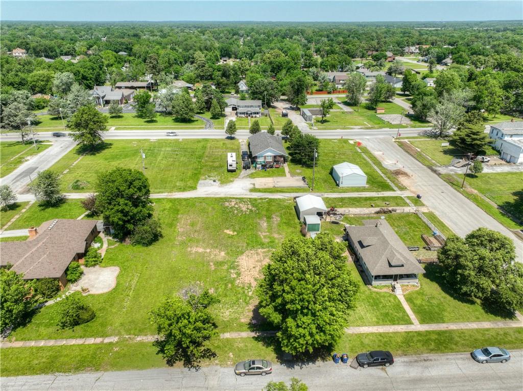 East 13th Street Baxter Springs, KS 66713 - Photo 4 of 8