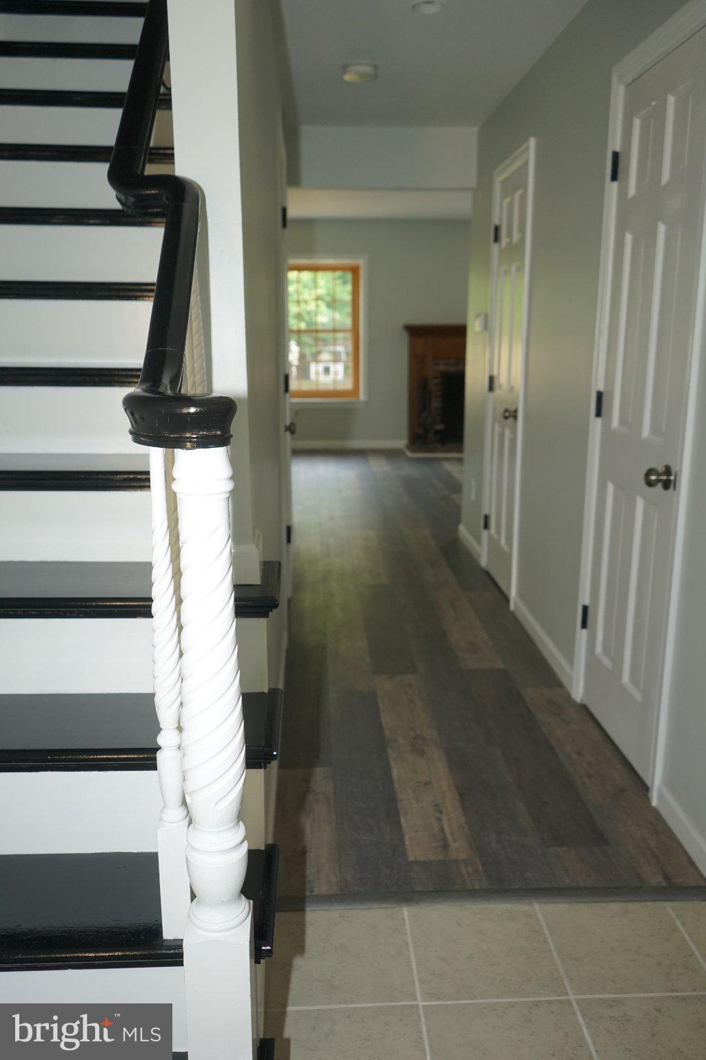 96 Farnwood Road Mount Laurel, NJ 08054 - Photo 6 of 30 Inviting hallway with elegant staircase.