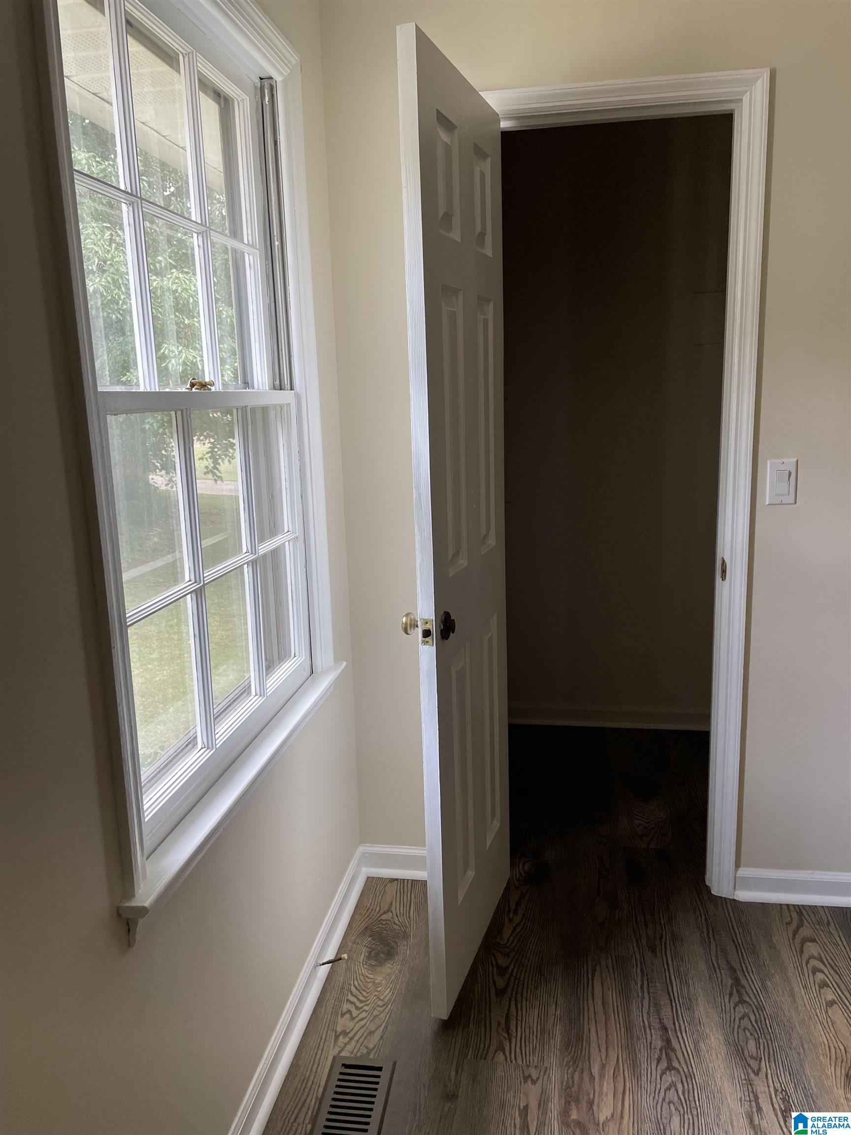 3900 Dundee Street Anniston, AL 36207 - Photo 10 of 32