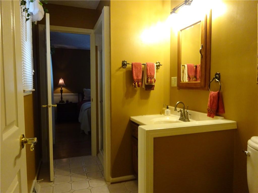 1805 Winchester Drive Indianapolis, IN 46227 - Photo 18 of 40