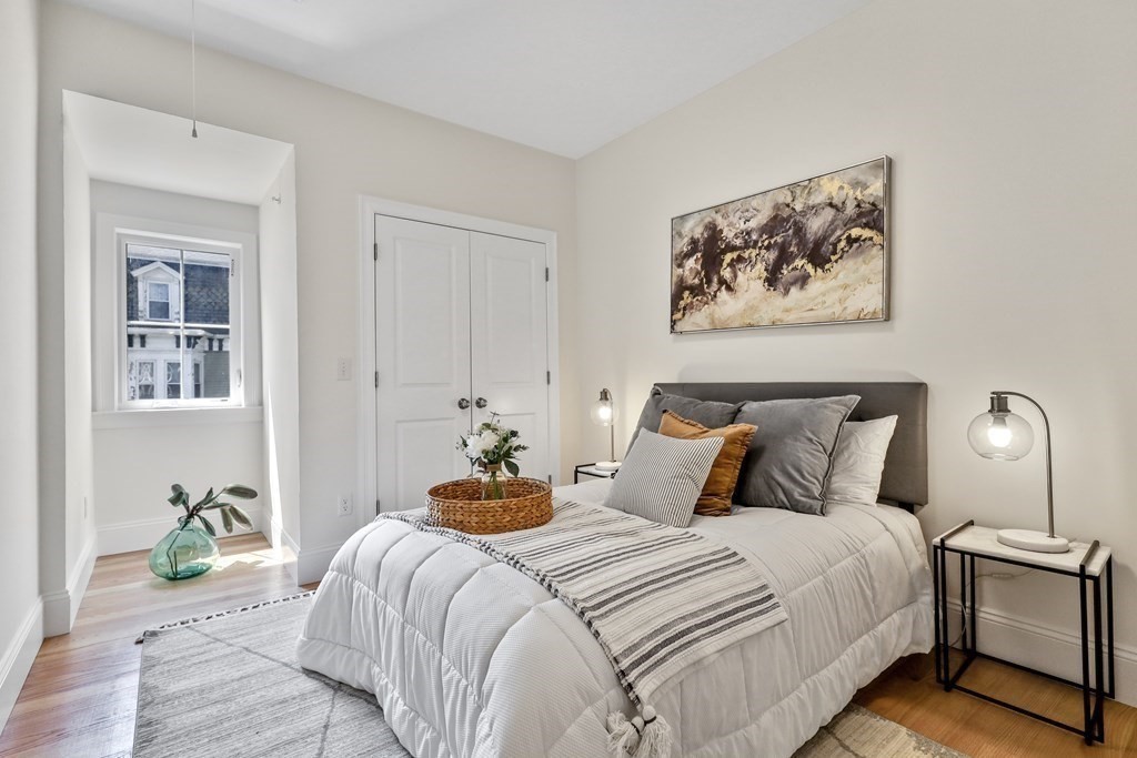 68 Chestnut Street, Unit 3 Newton, MA 02465 - Photo 13 of 16