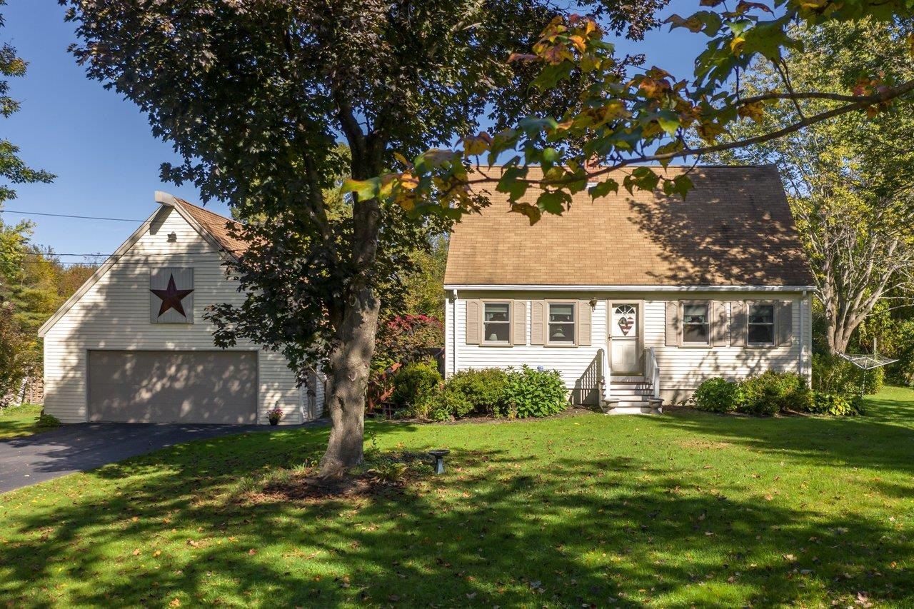 93 Littleworth Road Dover, NH 03820 - Photo 1 of 40