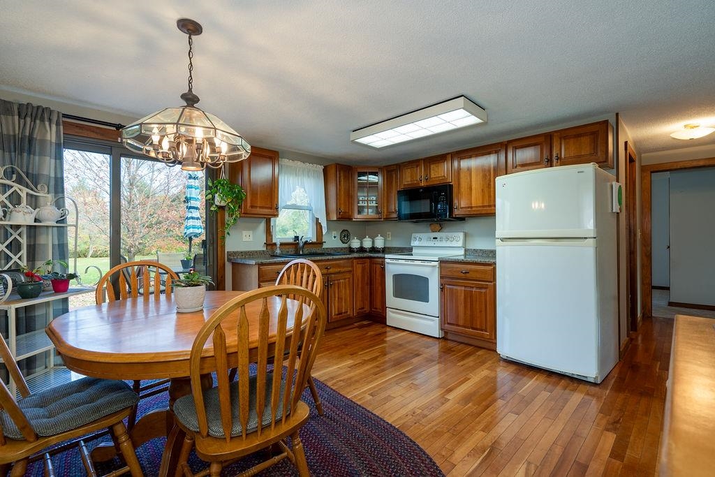 93 Littleworth Road Dover, NH 03820 - Photo 31 of 40