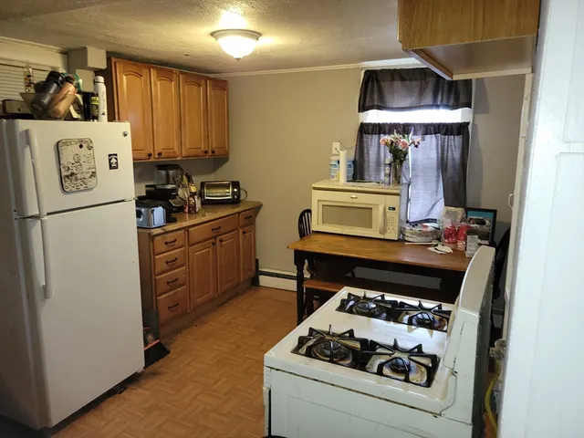 $899,900 | 6 Munroe Street, Peabody, MA 01960