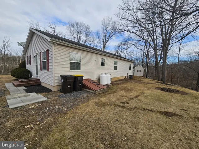 $2,200 | 1806 Highway 212, Unit 212, Quakertown, PA 18951