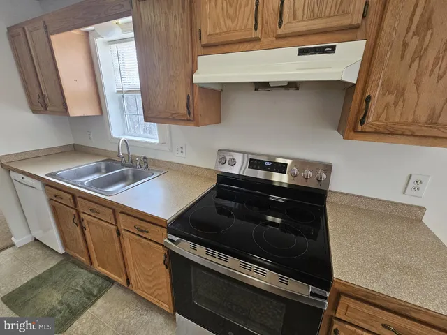 $2,200 | 1806 Highway 212, Unit 212, Quakertown, PA 18951