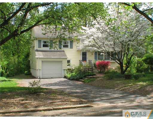 213 Overbrook Road Piscataway, NJ 08854 - Photo 1 of 14 Gallery Image 1