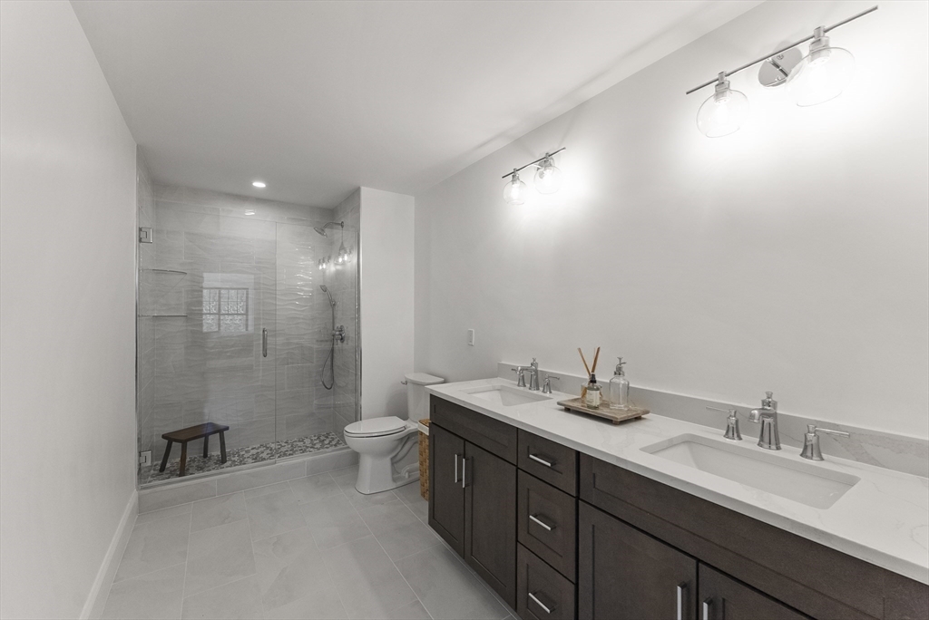 46 Sandwich Road, Unit 7 Plymouth, MA 02360 - Photo 25 of 42