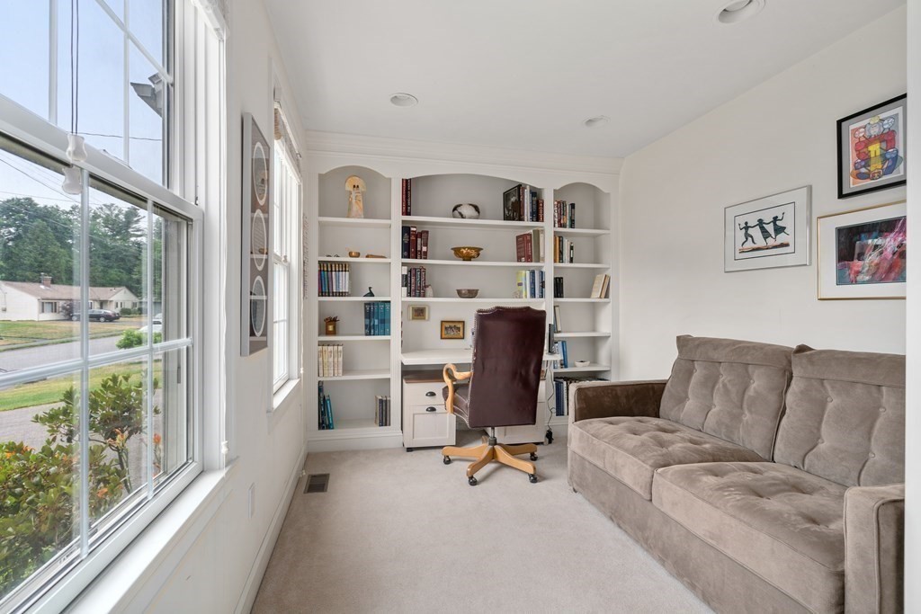 12 Elwin Road Natick, MA 01760 - Photo 3 of 40 Gallery Image 3