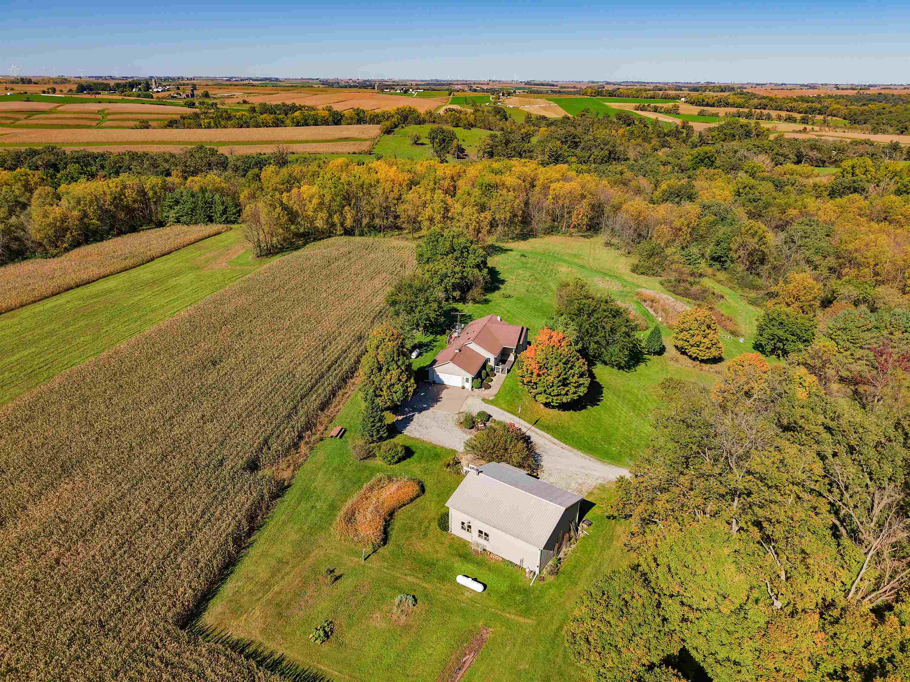 850 Cook-McFall Road Rewey, WI 53580 - Photo 9 of 45 Gallery Image 9