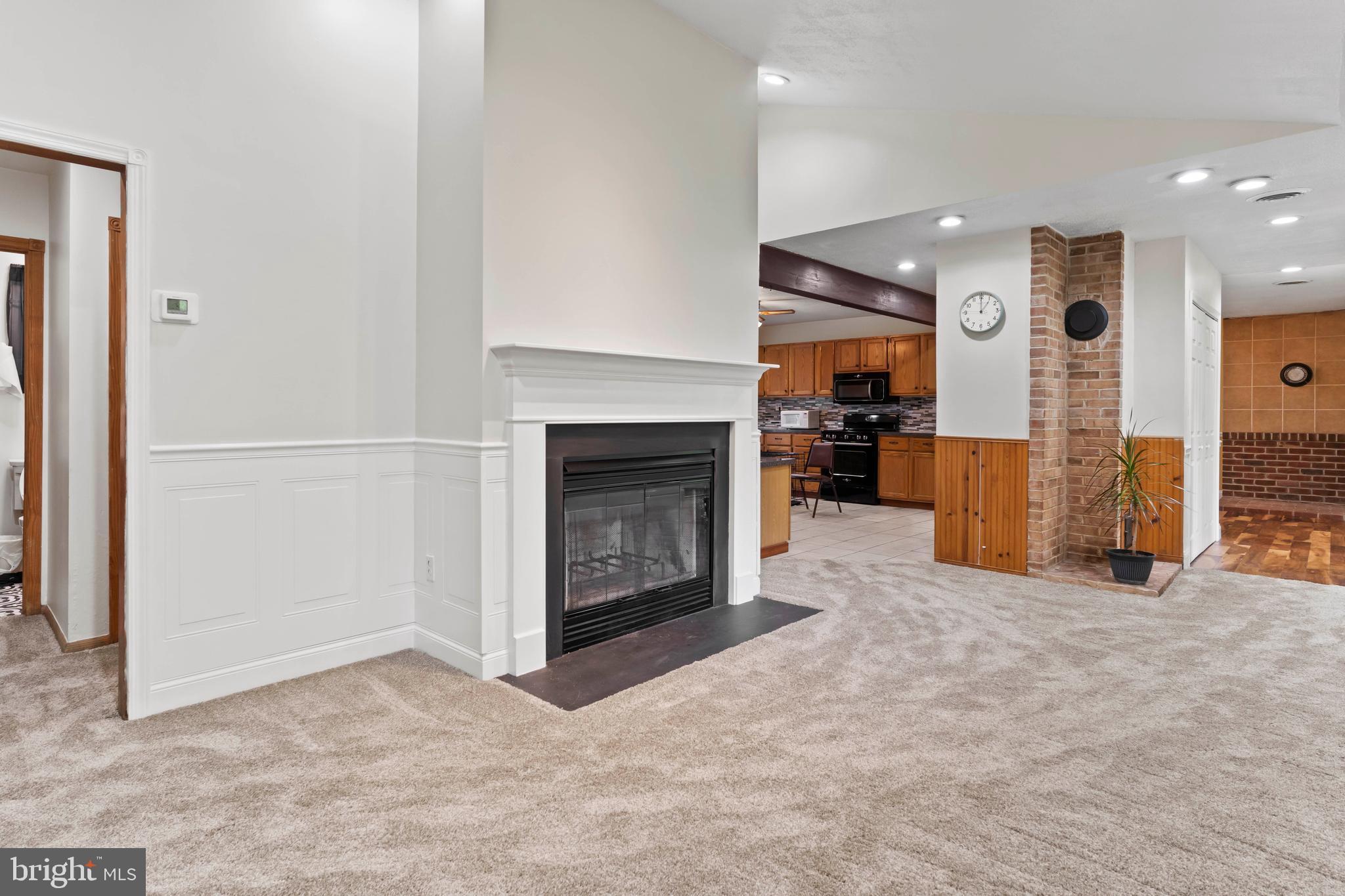 1713 Laurel Road Harrisburg, PA 17112 - Photo 12 of 27 Gallery Image 12