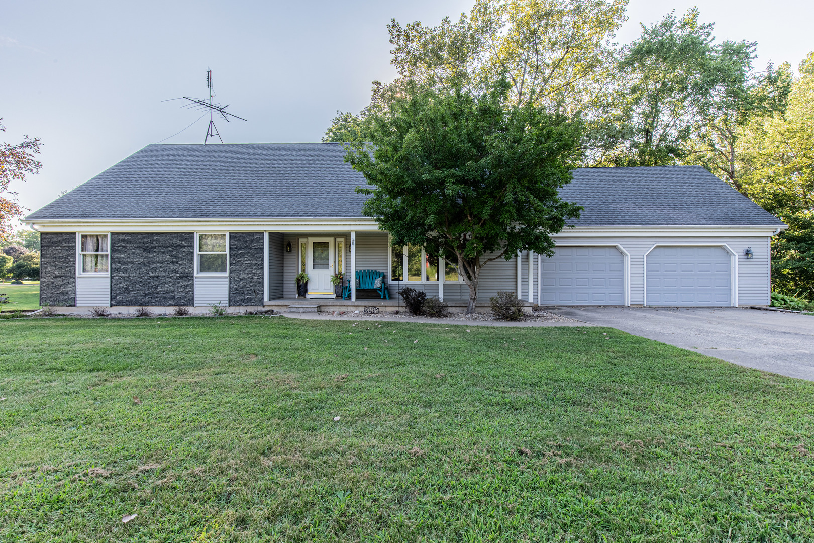 14389 Lovers Lane Road Princeton, IL 61356 - Photo 1 of 37 Gallery Image 1