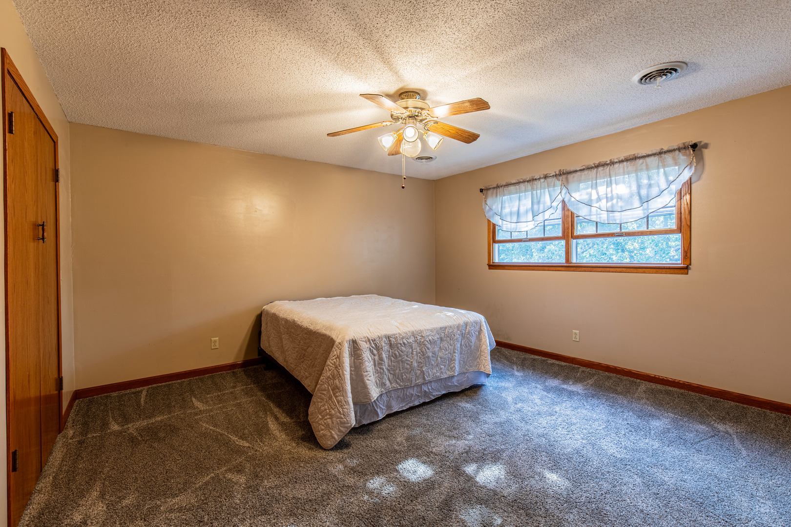 14389 Lovers Lane Road Princeton, IL 61356 - Photo 26 of 37 Gallery Image 26
