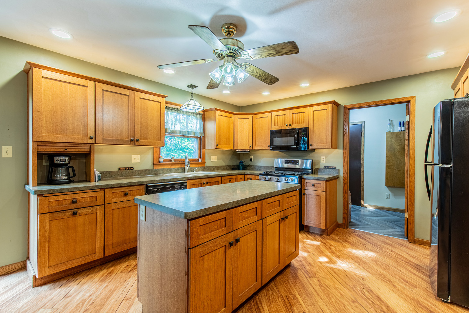 14389 Lovers Lane Road Princeton, IL 61356 - Photo 10 of 37 Gallery Image 10