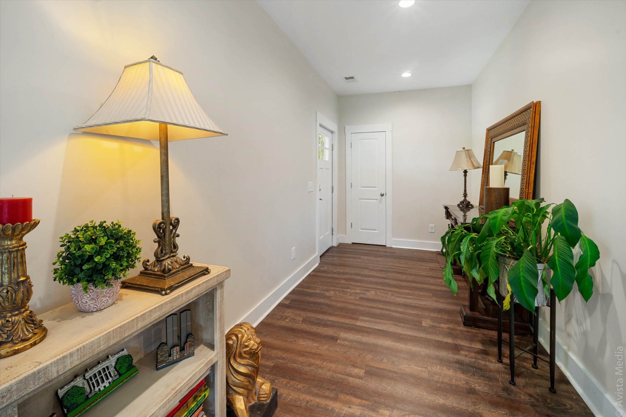 2600 Cooks Road Mount Juliet, TN 37122 - Photo 7 of 40 a room with potted plants and wooden floor