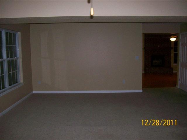 19302 Pathway Point Noblesville, IN 46062 - Photo 3 of 13 Gallery Image 3