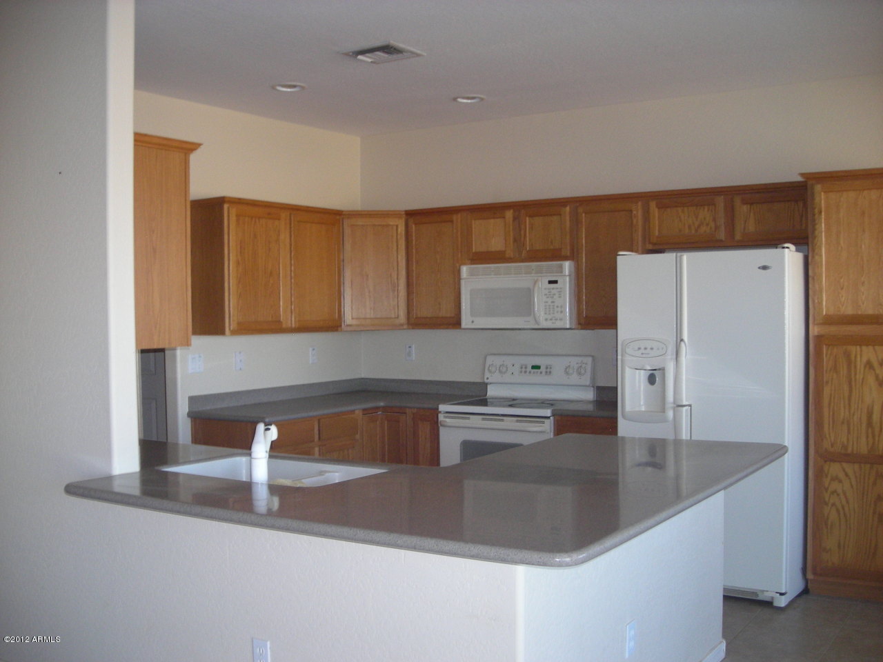 22630 West Patton Road Wittmann, AZ 85361 - Photo 5 of 7 DSCN6234