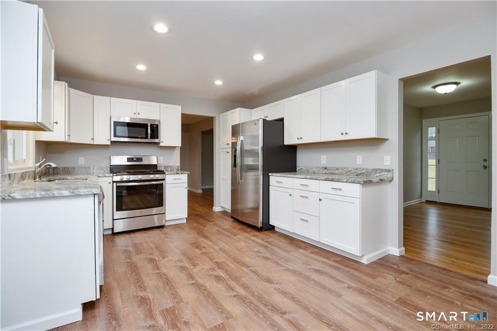 2 Saddle Ridge Road New Milford, CT 06776 - Photo 1 of 27