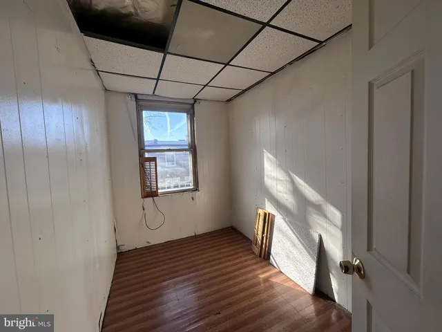 $130,000 | 2612 South Robinson Street, Philadelphia, PA 19142