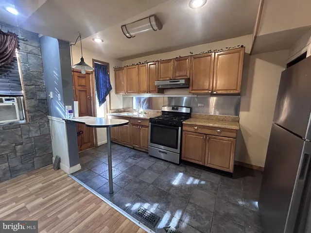 $130,000 | 2612 South Robinson Street, Philadelphia, PA 19142