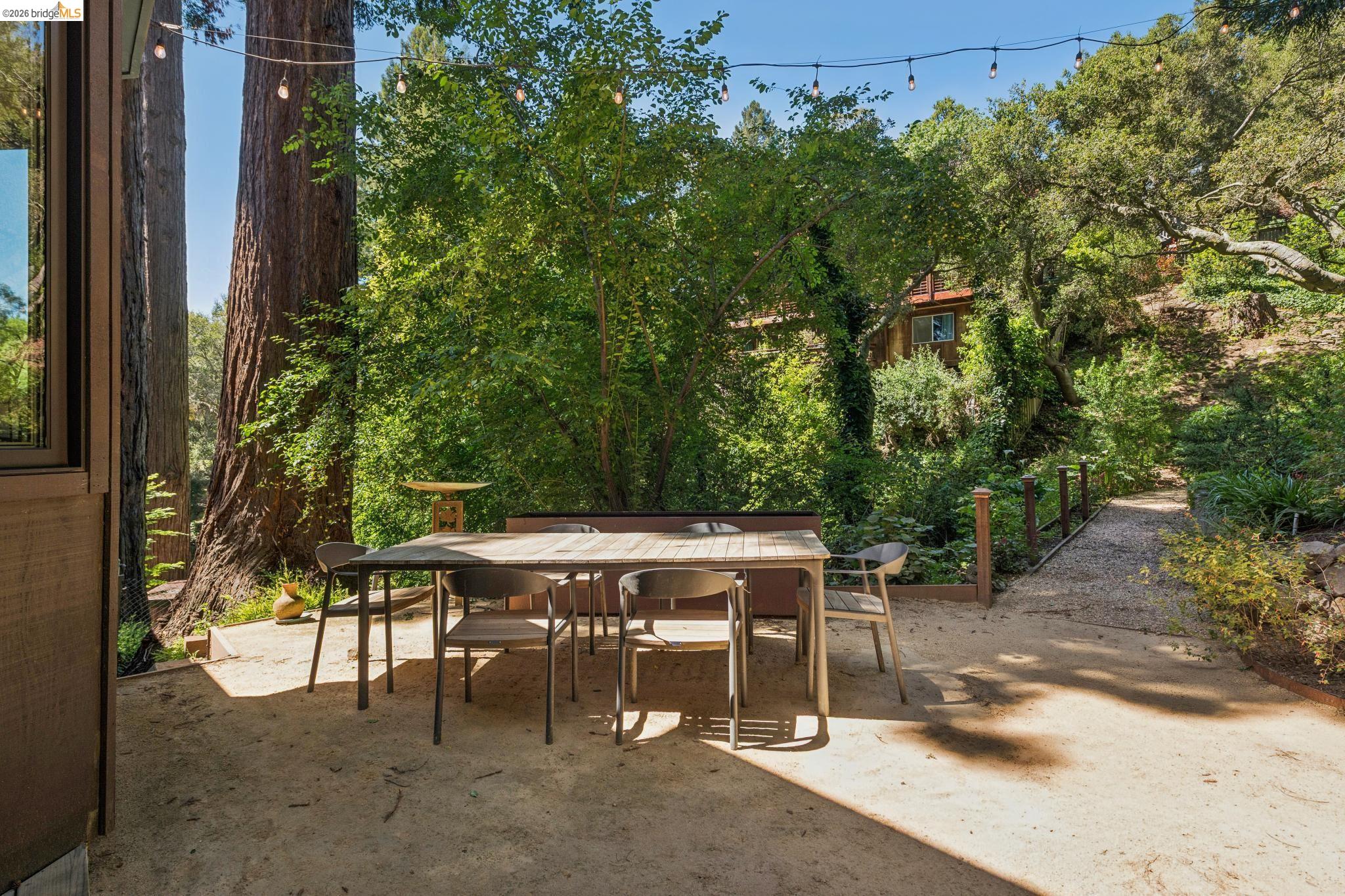1196 Keith Avenue Berkeley, CA 94708 - Photo 59 of 71