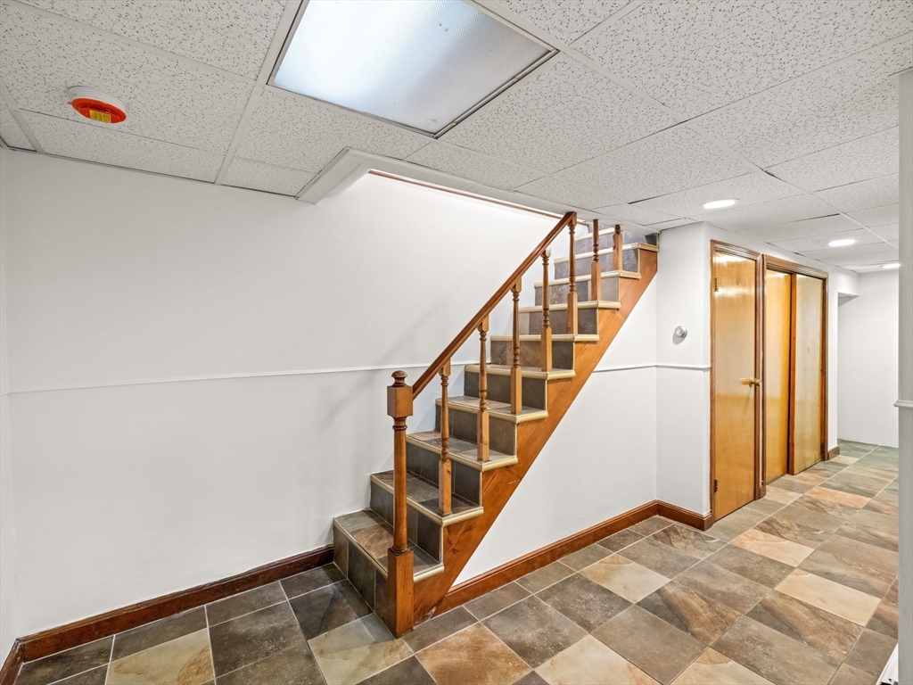 352 R Somerville Avenue Somerville, MA 02143 - Photo 24 of 33
