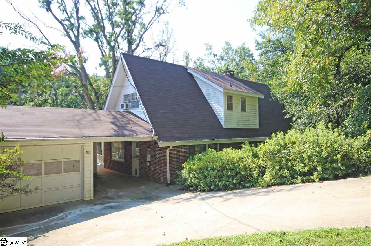 733 Tanner Road Taylors, SC 29687 - Photo 1 of 22
