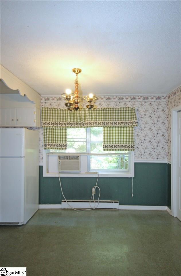 733 Tanner Road Taylors, SC 29687 - Photo 8 of 22