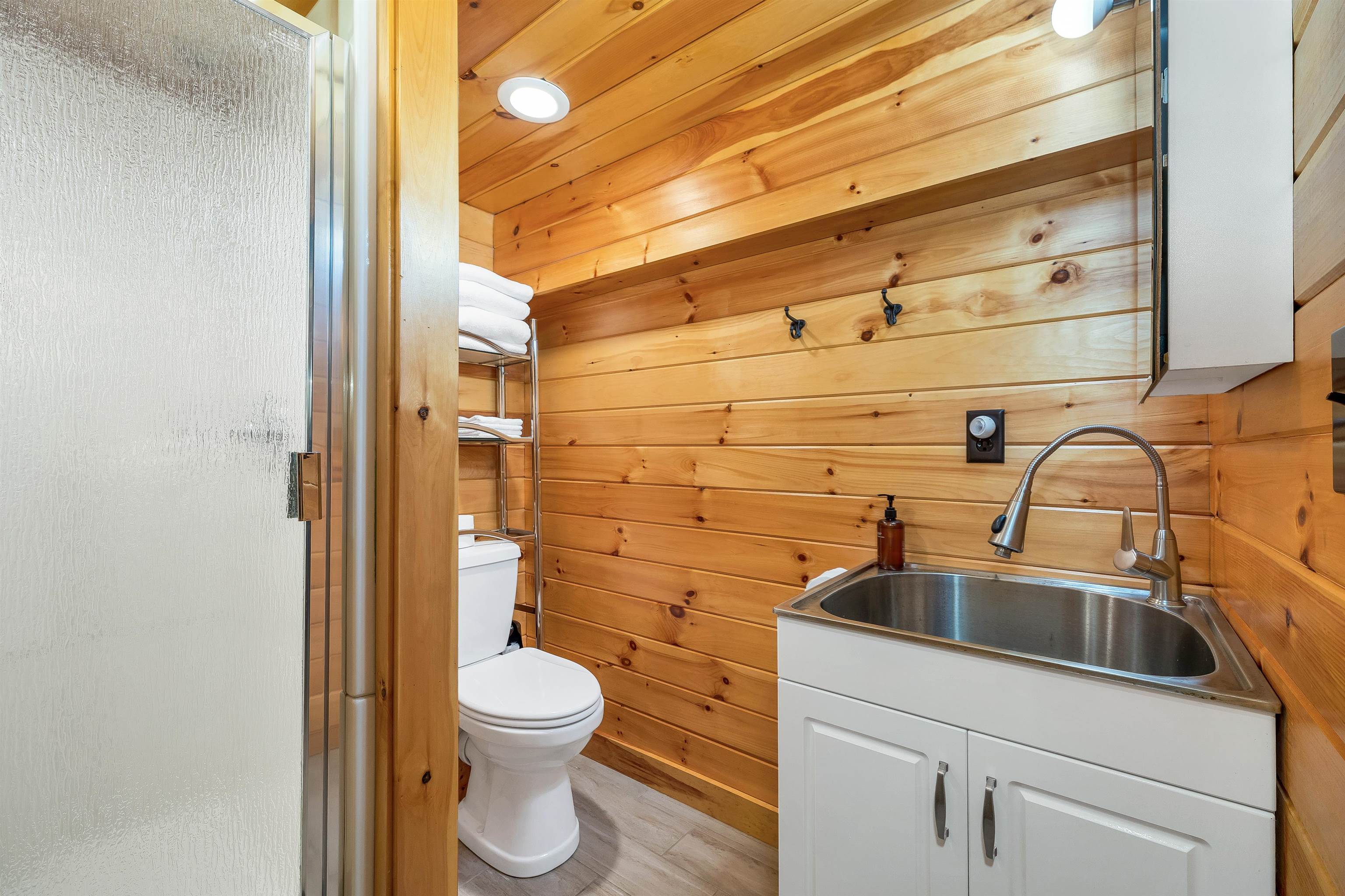 100 N Road Jefferson, NH 03583 - Photo 24 of 35 Gallery Image 24