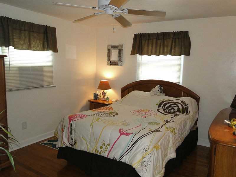 266 McConnell Road Canonsburg, PA 15317 - Photo 14 of 25 Bedroom. Bedroom 2