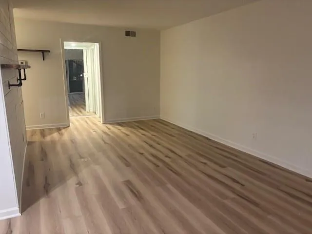 $125,000 | 111 East 50th Street, Unit B, Kansas City, MO 64112