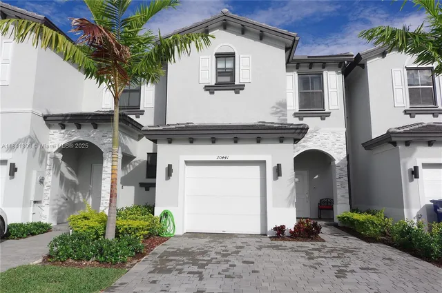 $540,000 | 20441 Northwest 4th Avenue, Miami Gardens, FL 33169